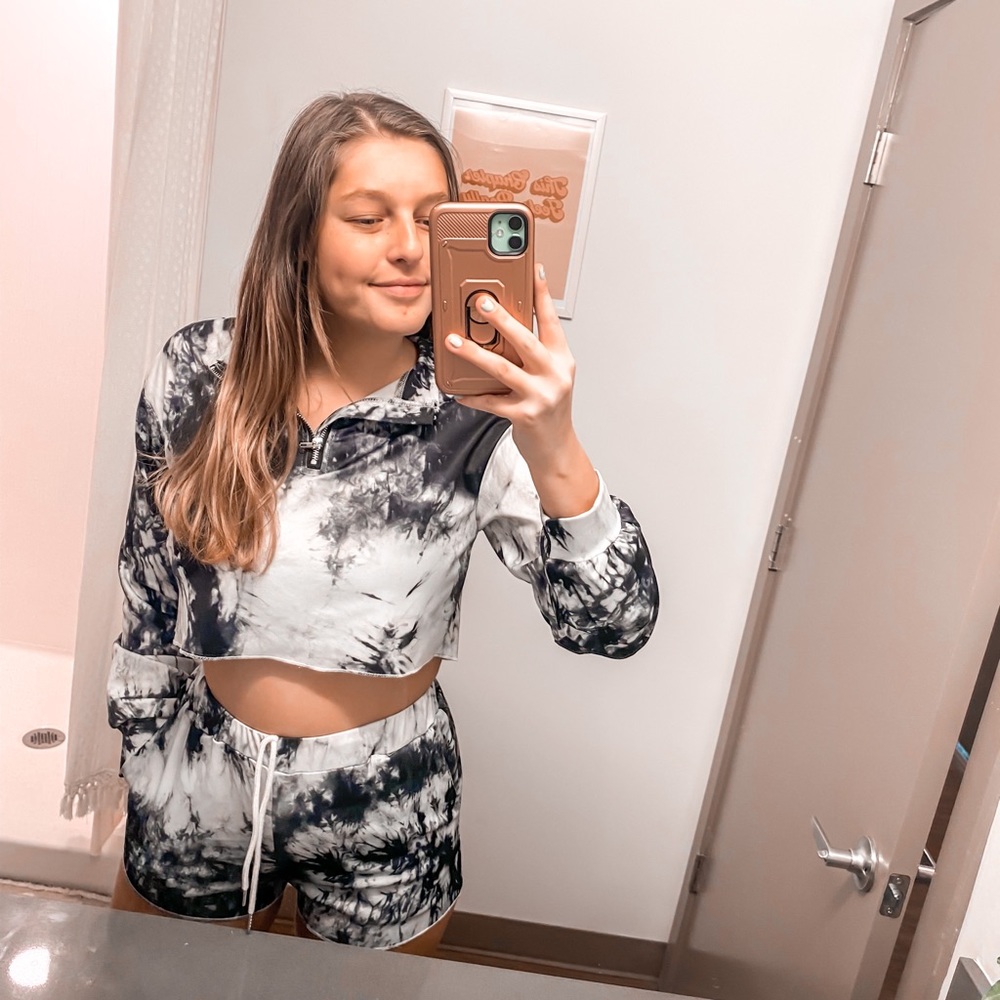 Tye dye shorts and long sleeve set